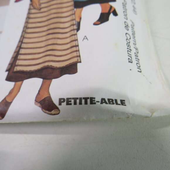 McCall's 2256 sewing pattern size 22 to 26 w, 40-44 EASY dress, jumper UNCUT - Picture 10 of 10